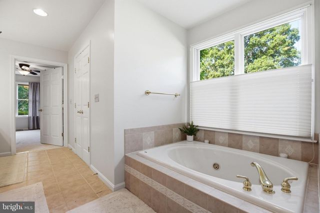 20535 GOLDEN THOMPSON RD, Avenue, MD 20609