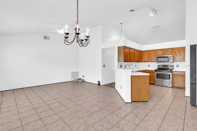 8141 FORT THOMAS WAY, Orlando, FL 32822