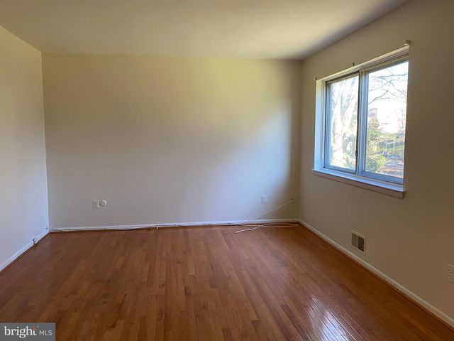 12909 CHATHLAKE LN, Silver Spring, MD 20904