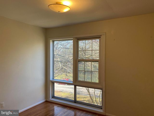 12909 CHATHLAKE LN, Silver Spring, MD 20904