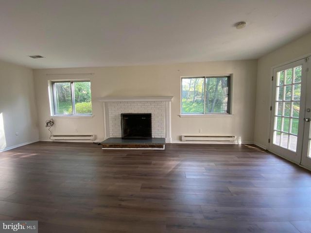 12909 CHATHLAKE LN, Silver Spring, MD 20904
