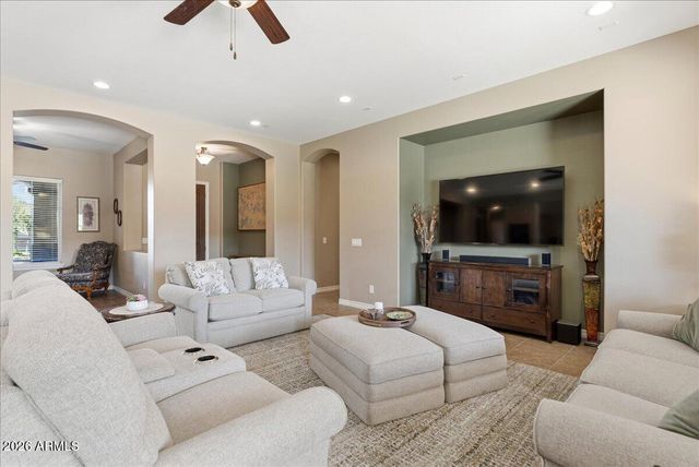 21995 E Duncan Court, Queen Creek, AZ 85142