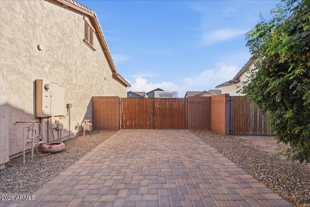 21995 E Duncan Court, Queen Creek, AZ 85142
