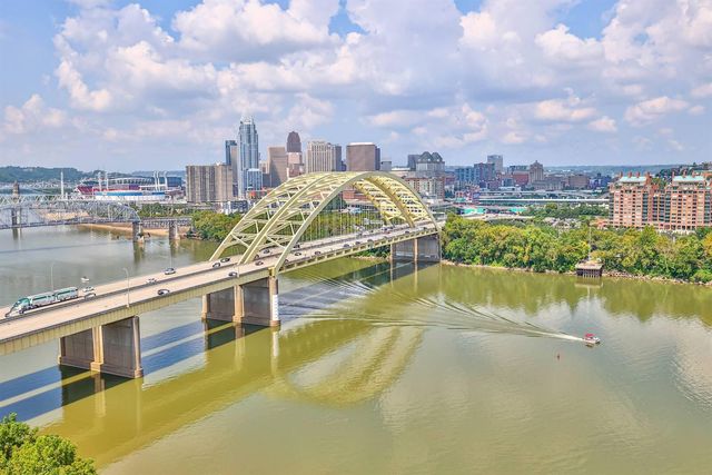 400 Riverboat Row, 1703, Newport, KY 41071