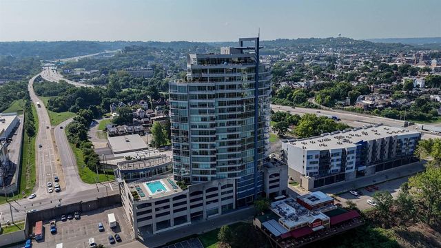 400 Riverboat Row, 1703, Newport, KY 41071