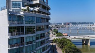 400 Riverboat Row, 1703, Newport, KY 41071