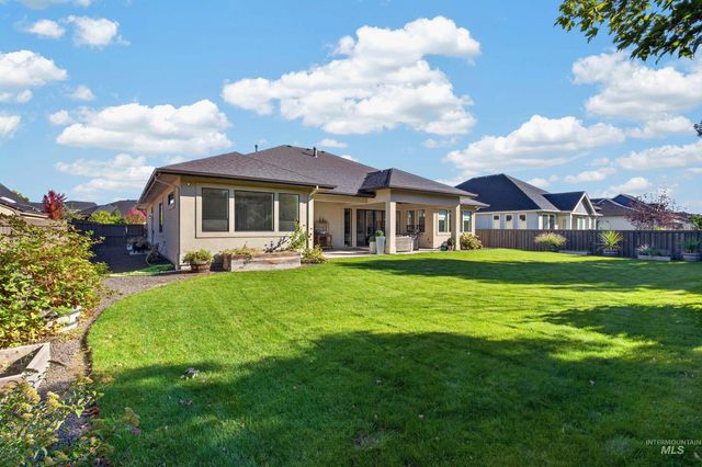 5365 W Piaffe St, Eagle, ID 83616
