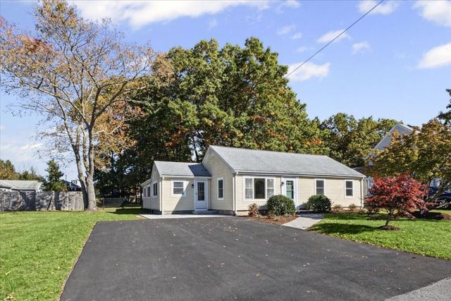13 Oakdale Road, Canton, MA 02021