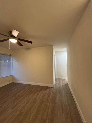 561 NW 113th St 563, Miami Shores, FL 33168