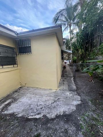 561 NW 113th St 563, Miami Shores, FL 33168
