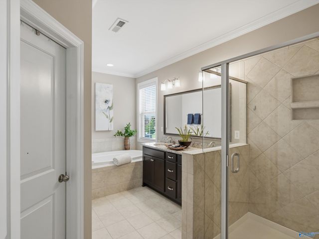 153 Sougahatchee Drive, New Market, AL 35761