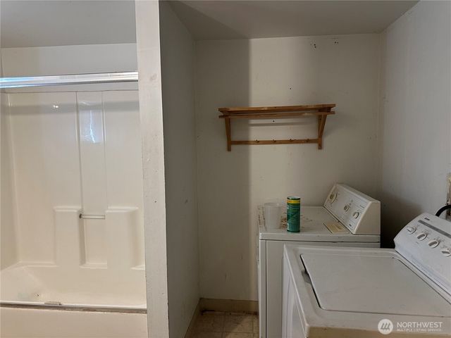 15833 15th Avenue NE, Shoreline, WA 98155
