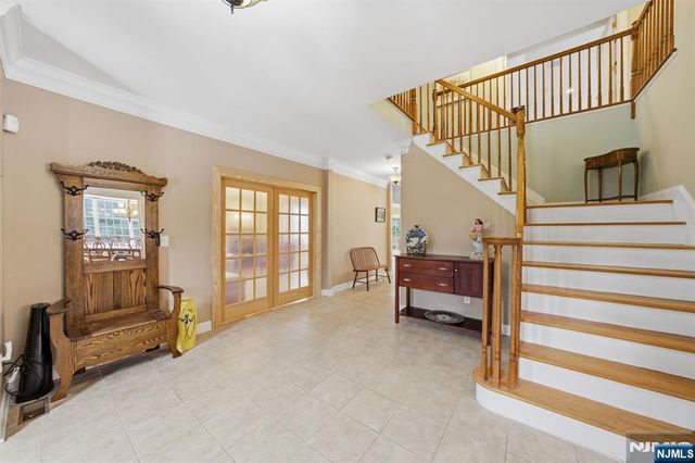 20 Sleepy Hollow Road, Denville Township, NJ 07834