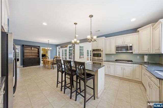 20 Sleepy Hollow Road, Denville Township, NJ 07834