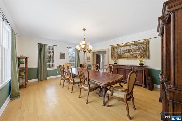 20 Sleepy Hollow Road, Denville Township, NJ 07834