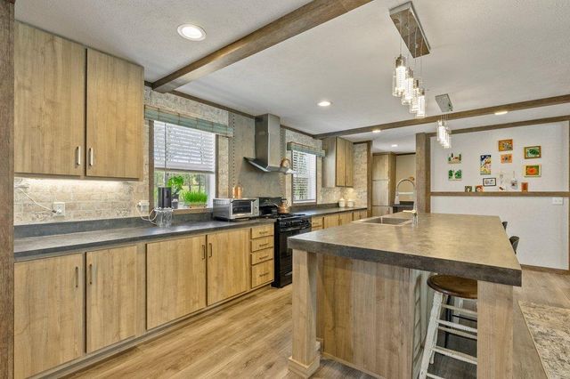 29977 Belgian Drive, Breezy Point, MN 56472