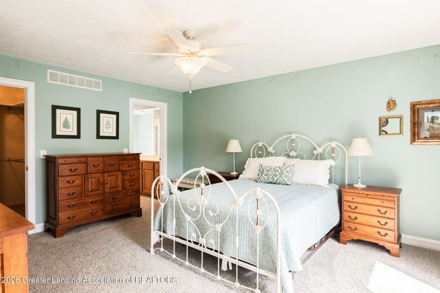 1455 Ivywood Drive, Okemos, MI 48864