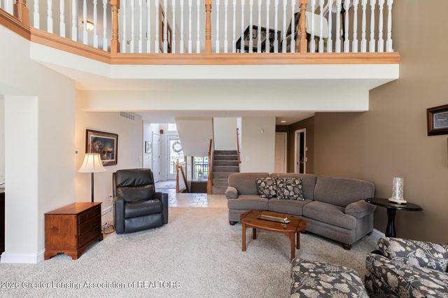 1455 Ivywood Drive, Okemos, MI 48864