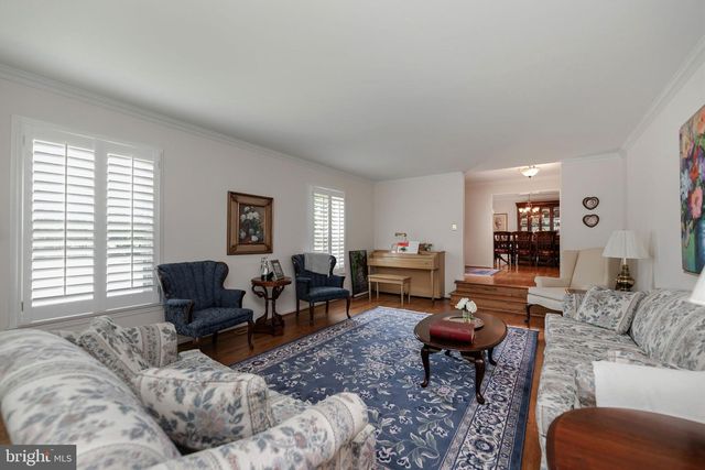 11816 ANTIETAM RD, Woodbridge, VA 22192