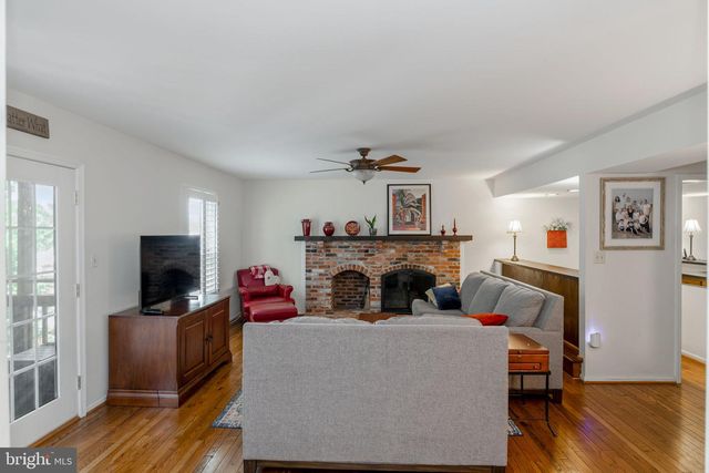11816 ANTIETAM RD, Woodbridge, VA 22192