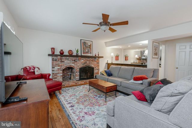 11816 ANTIETAM RD, Woodbridge, VA 22192