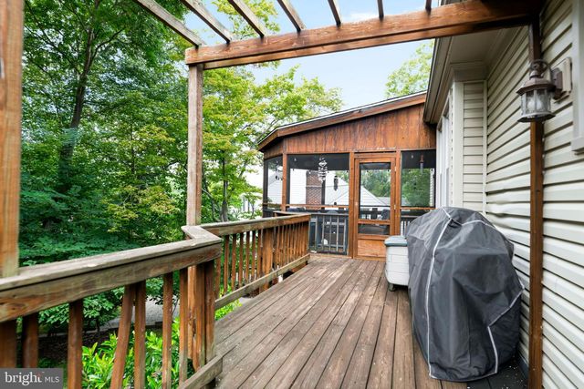 11816 ANTIETAM RD, Woodbridge, VA 22192