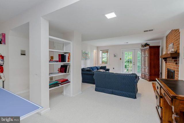 11816 ANTIETAM RD, Woodbridge, VA 22192