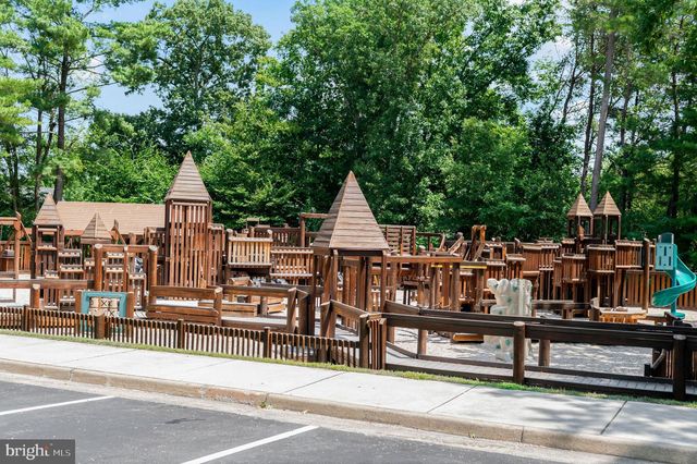 11816 ANTIETAM RD, Woodbridge, VA 22192