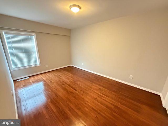 6346 ROCKSHIRE ST, Alexandria, VA 22315