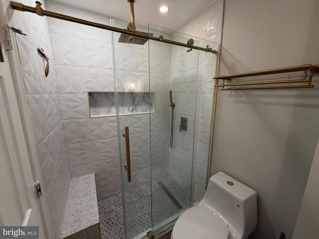 6346 ROCKSHIRE ST, Alexandria, VA 22315