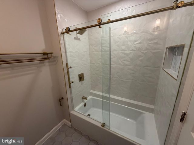 6346 ROCKSHIRE ST, Alexandria, VA 22315