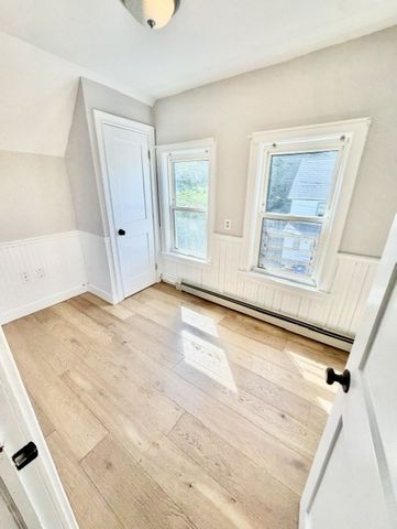 180 Dana Ave 3, Boston, MA 02136