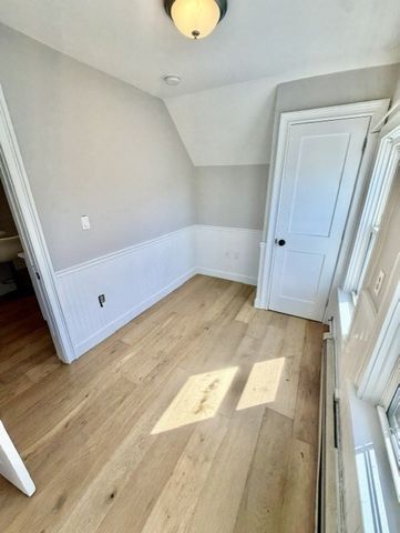 180 Dana Ave 3, Boston, MA 02136