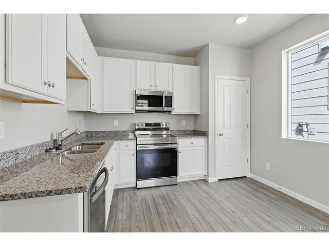 309 Scaup Ln, Johnstown, CO 80534