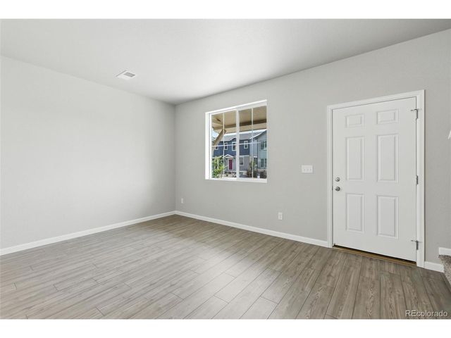 309 Scaup Ln, Johnstown, CO 80534