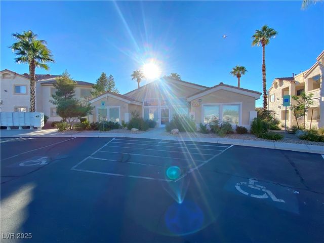 855 North Stephanie Street 2722, Henderson, NV 89014