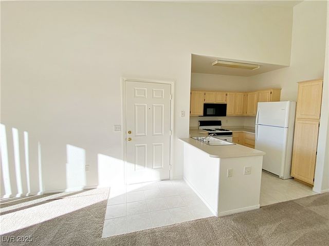 855 North Stephanie Street 2722, Henderson, NV 89014