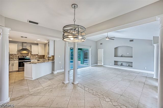 1380 Albatross RD, Sanibel, FL 33957