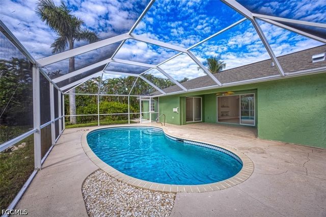 1380 Albatross RD, Sanibel, FL 33957