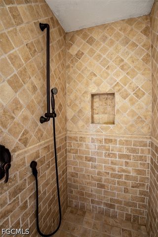 1380 Albatross RD, Sanibel, FL 33957