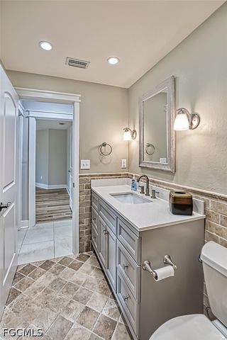 1380 Albatross RD, Sanibel, FL 33957