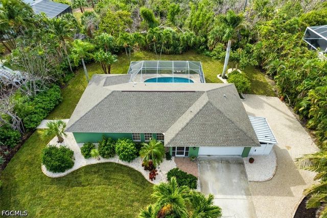 1380 Albatross RD, Sanibel, FL 33957