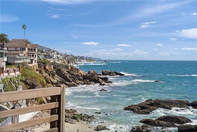 1911 Ocean Way, Laguna Beach, CA 92651