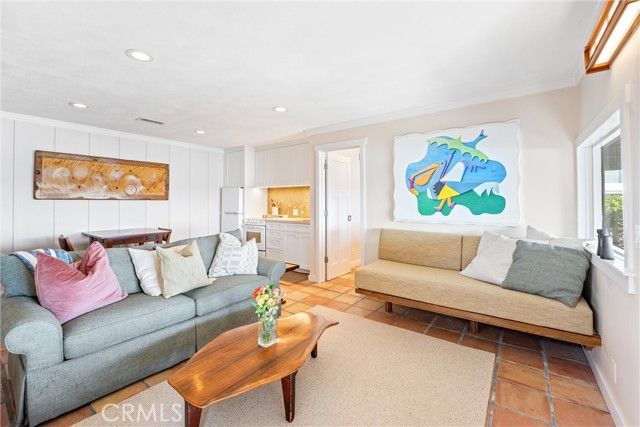 1911 Ocean Way, Laguna Beach, CA 92651