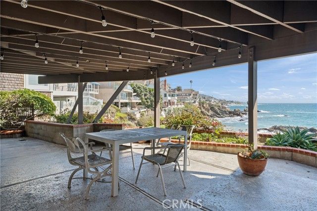 1911 Ocean Way, Laguna Beach, CA 92651