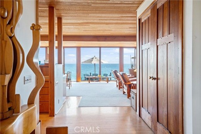 1911 Ocean Way, Laguna Beach, CA 92651