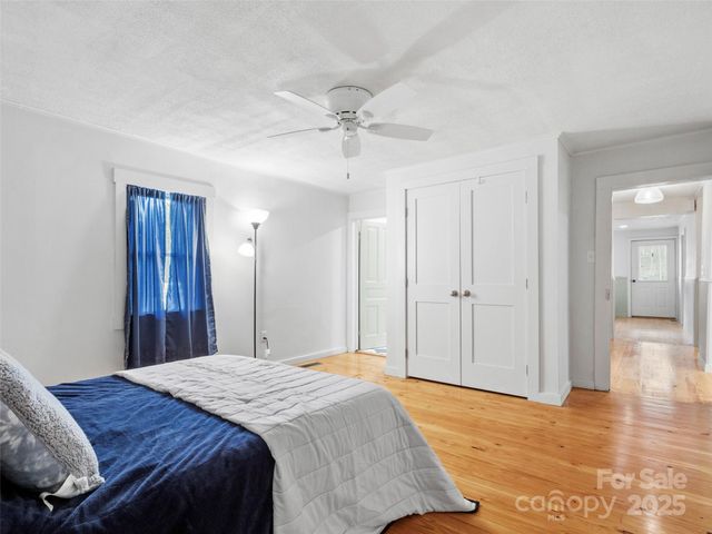 456 Windy Gap Road, Mars Hill, NC 28754