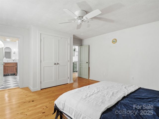 456 Windy Gap Road, Mars Hill, NC 28754