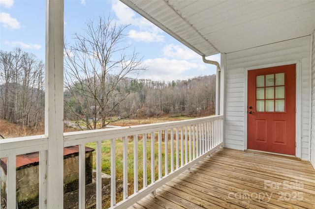 456 Windy Gap Road, Mars Hill, NC 28754