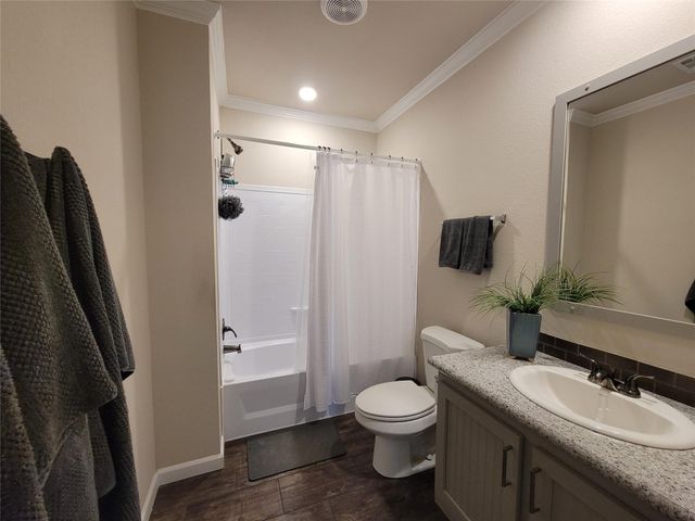247 Daniel DR, Bertram, TX 78605